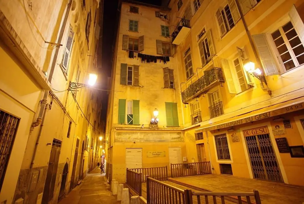 Appart Chic Vieux Nice 3 Min De La Plage Lägenhet